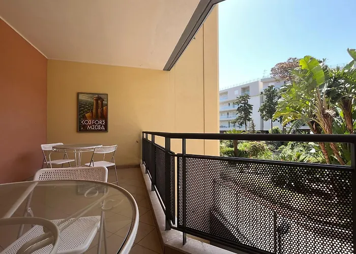 Latom-mare Apartment *